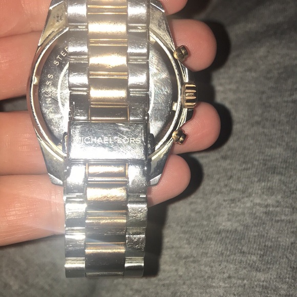 Michael Kors Watch - Picture 2 of 2